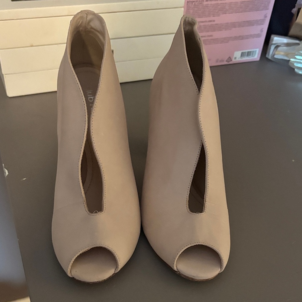 Chic Nude Peep-Toe Ankle Boots